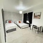 London E2 Rooms